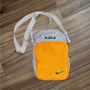 Nike crossbody bag